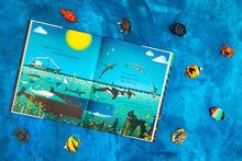 Load image into Gallery viewer, Gigantic